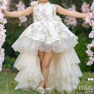 Custom made  beautiful ivory raw silk bodice, white tulle ruffle